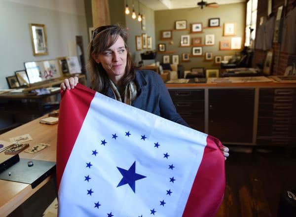 Jackson artist Laurin Stennis, granddaughter of the late U.S. Sen. John C. Stennis, designed a proposed alternate Mississippi state flag.